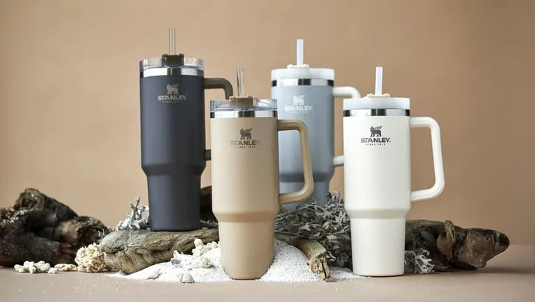 Stanley Adventure 40oz + Accesorios gratis