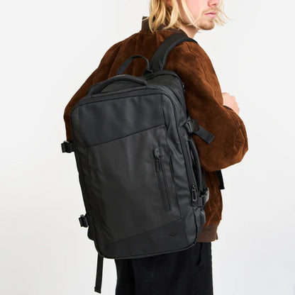 Mochila MaxTravel: Tu Compañera para esta Temporada de Viaje